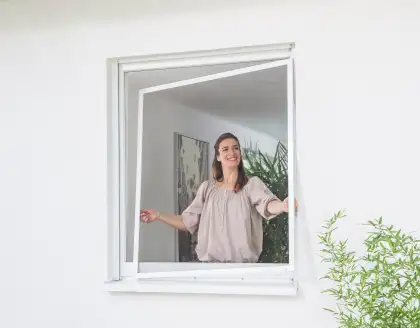 Fliegengitter Spannrahmen für Fenster