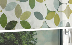 Rollos mit floralen Motiven günstig im Raumtextilienshop bestellen